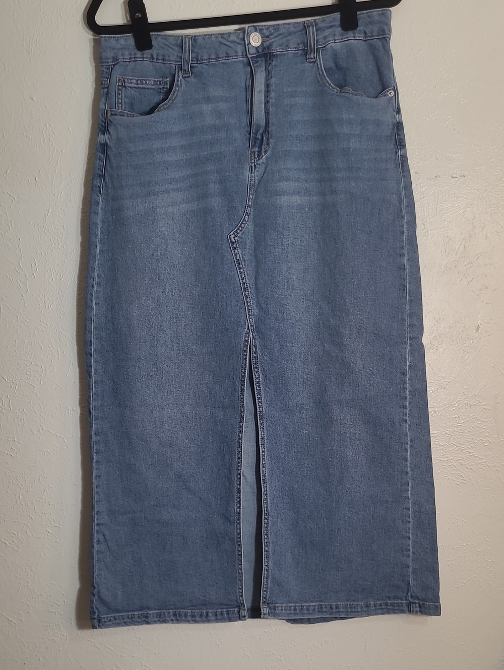 Light Blue Denim Straight Midi Skirt with Front Slit